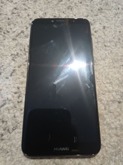 Telefon Huawei Y6 2018 Jak nowy, Folia