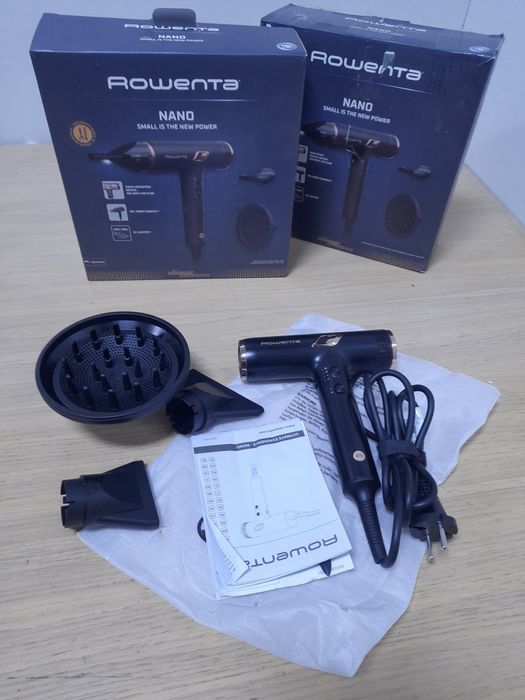 Фен Rowenta HY8310F0 NANO