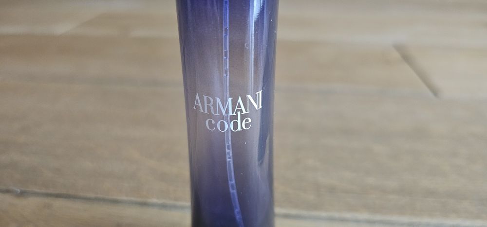 Flakon po perfumach damskich Armani Code