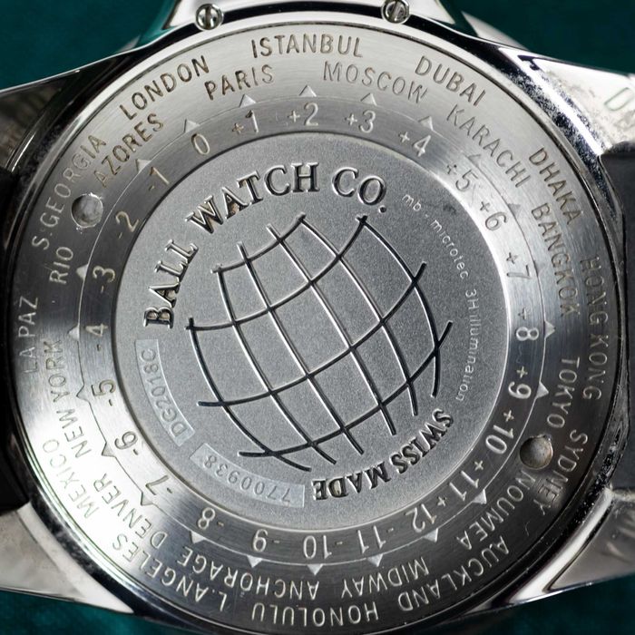 Zegarek Ball Engineer Hydrocarbon AeroGMT II DG2018C-S3C-BE GW2028