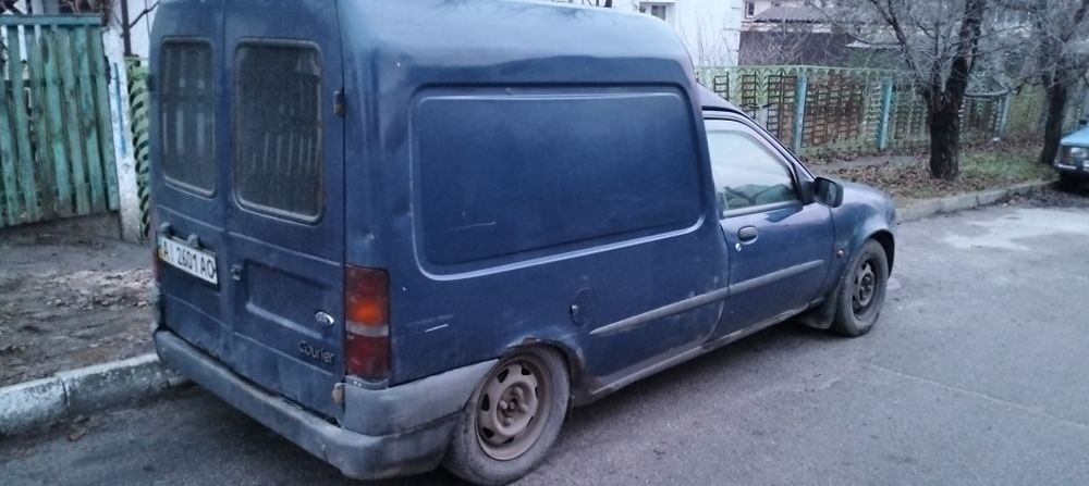 Продам 2шт форд кур'єр,ford courier