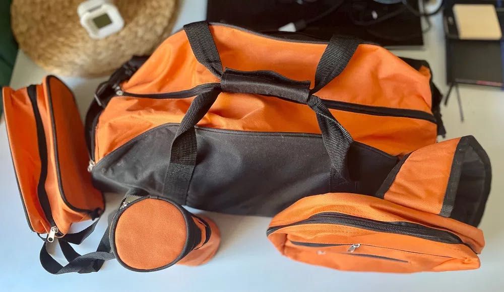 -Zestaw podróżnych toreb (4 szt.)