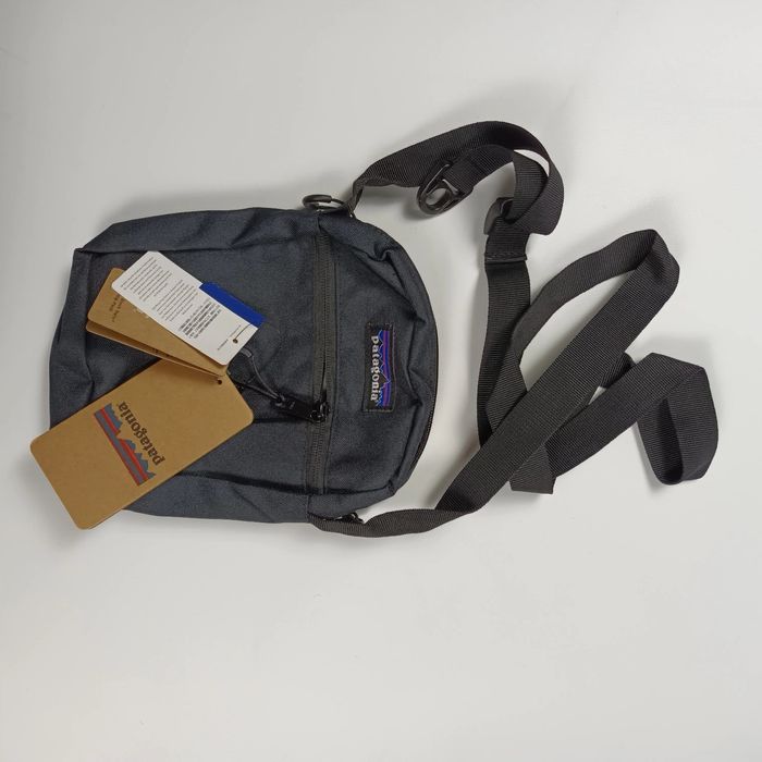 Масенджери різних брендів та кошелькі