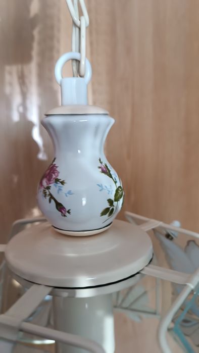 Lampa wisząca - sufit