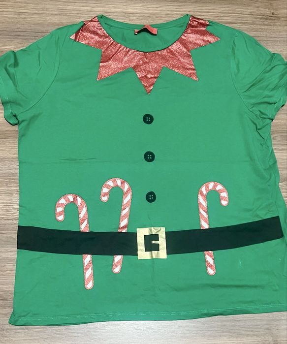 Новогодняя футболки размер L и XL. Платье и свитер