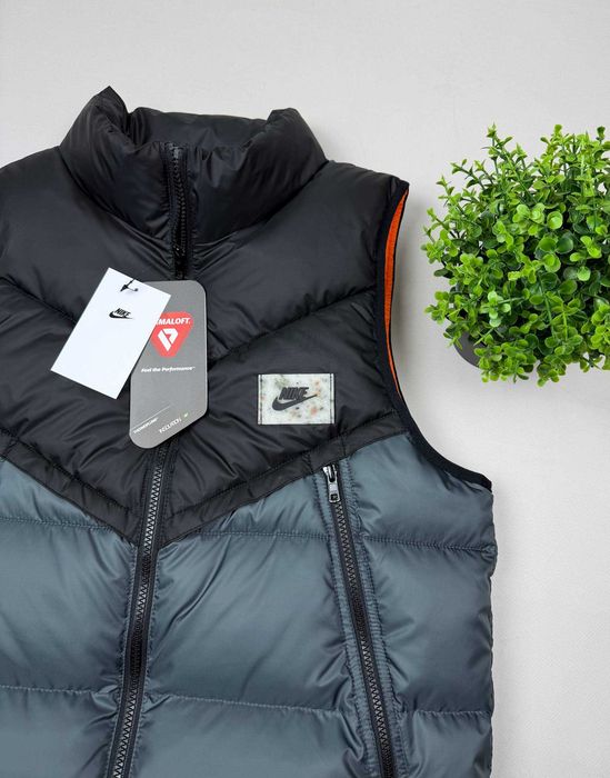 ОРИГІНАЛ Жилетка Nike, Nike Storm-Fit, жилет Nike, найк, куртка, безрукавка Nike, жилетка найк, жилет найк, жилет найк