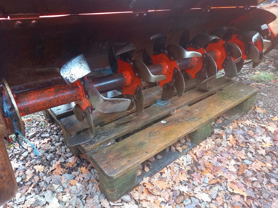 Glebogryzarka Howard 1.8 metra  180 m