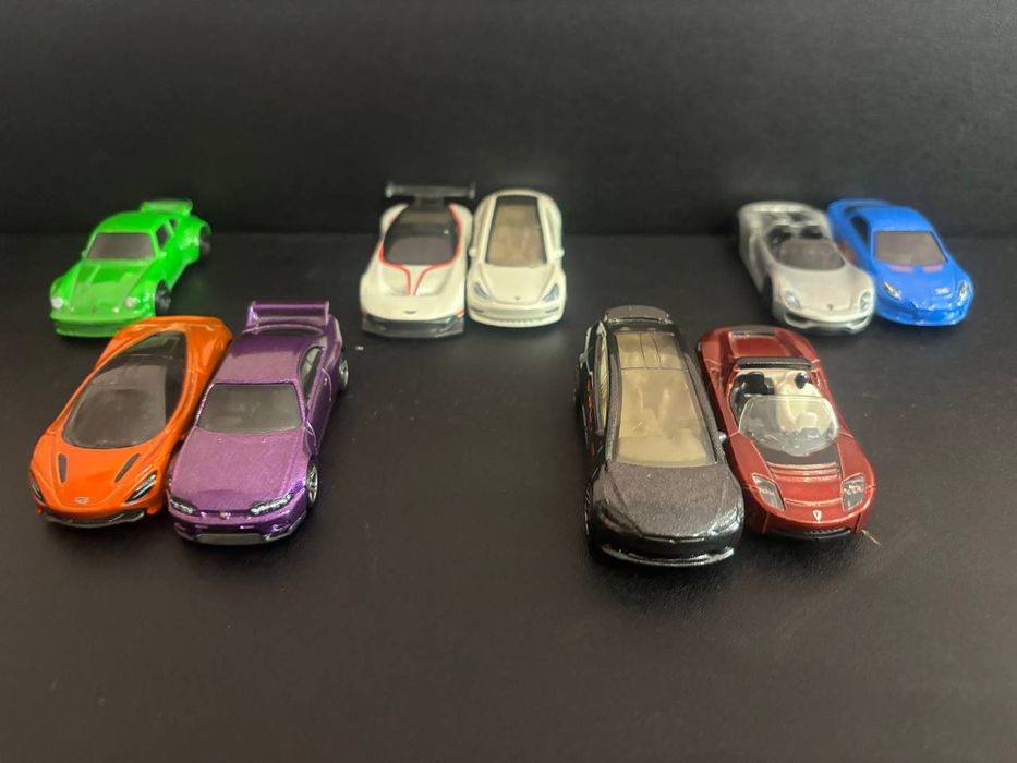 Машинки гоночние