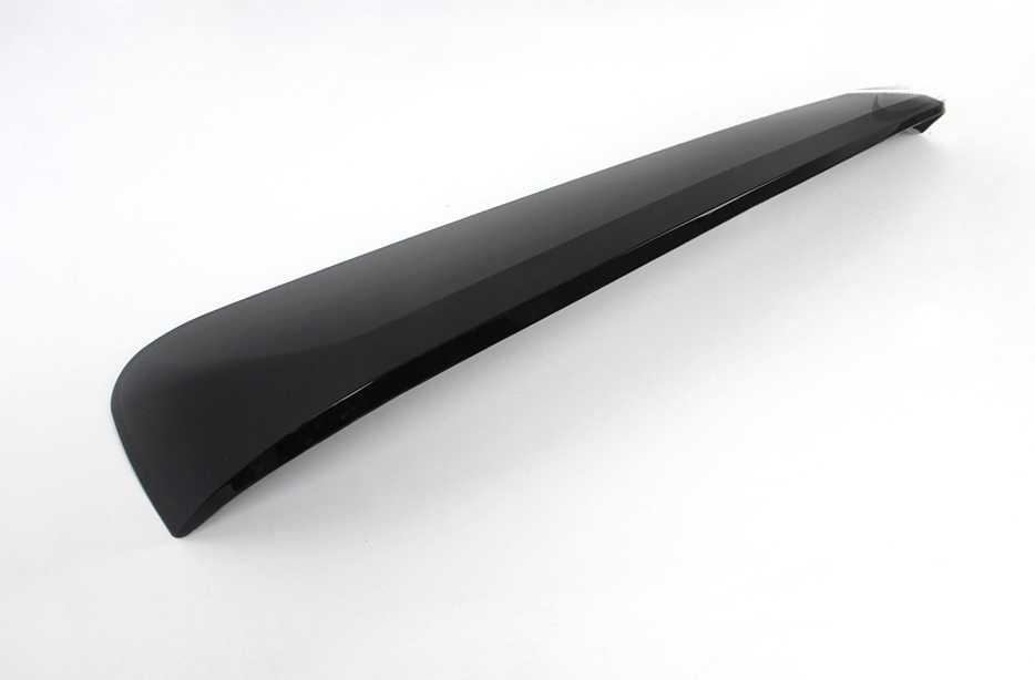 Спойлер Toyota Camry 70 Бленда на заднє скло чорний глянець