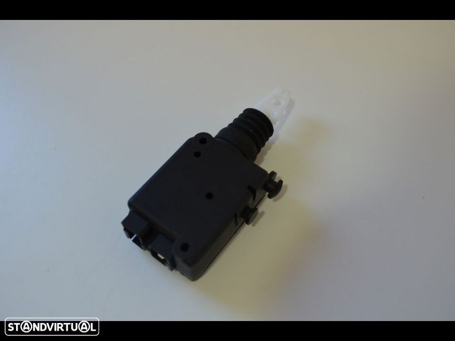 pistola fecho porta citroen / peugeot (nova)