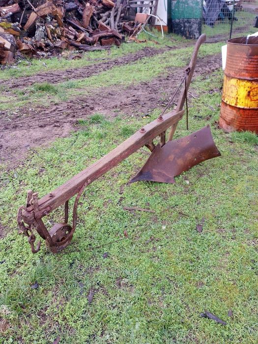 Charrua para jardim ou trabalho com animais