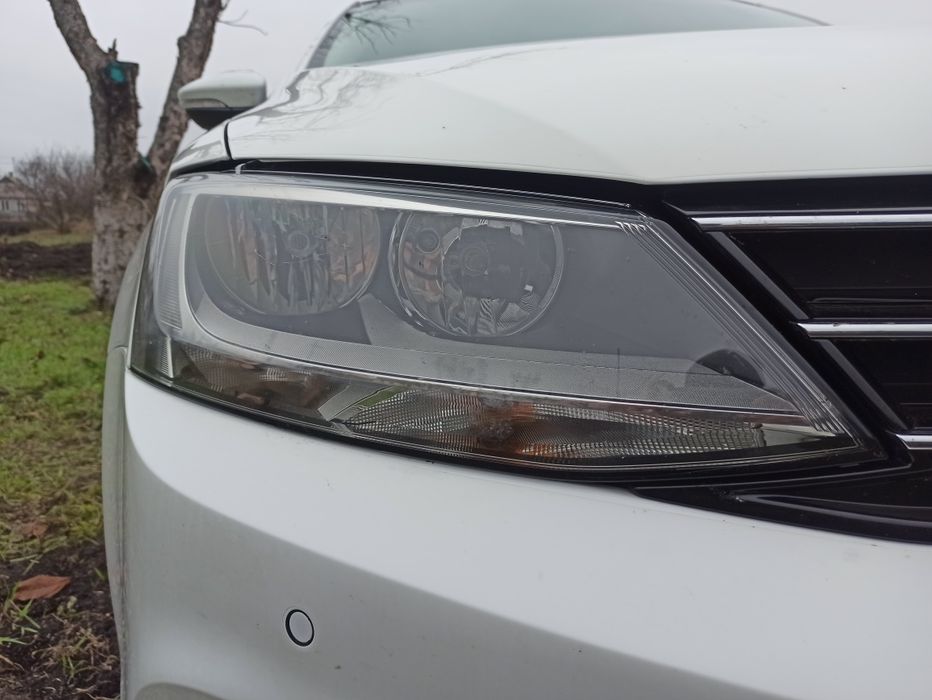 Volkswagen Jetta 2016, 1,6tdi, МКПП, максимальна комплектація, без ДТП