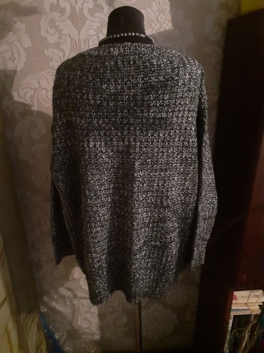 Отличный джемпер! Размер 58-62!Распродажа. !