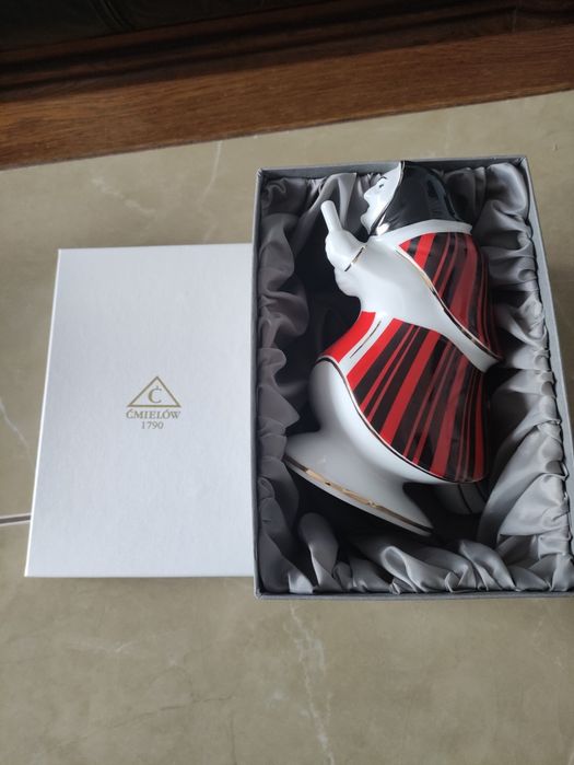 Ćmielów Baba Jaga świętokrzyska  figurka porcelanowa