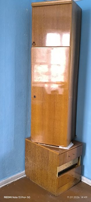 Сервант, пенал б.у