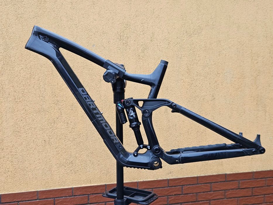 Rama Dartmoor Thunderbird CF M + FOX Float X