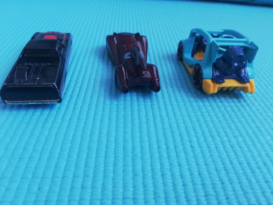 Samochodziki HotWheels