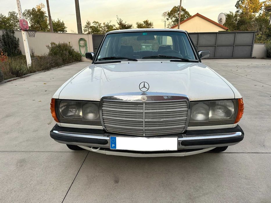 Mercedes-Benz 300