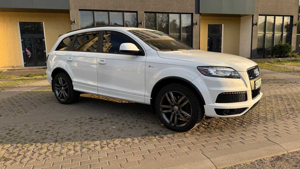 AUDI Q7 Prestige 2014