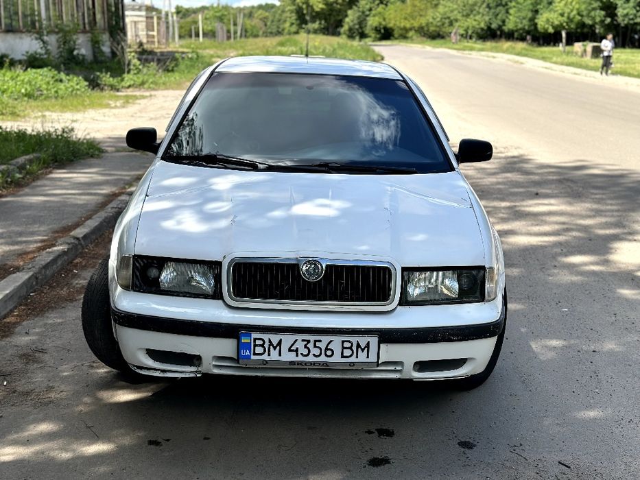 Skoda Octavia Tour 1.6 г/б
