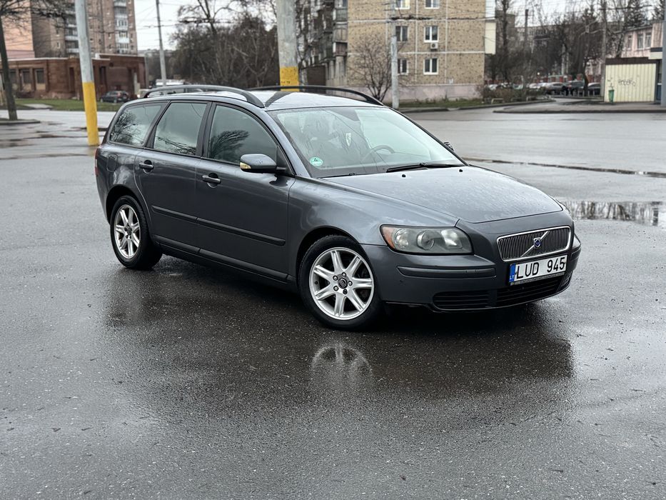 Продам Volvo V50 дизель в Харкові