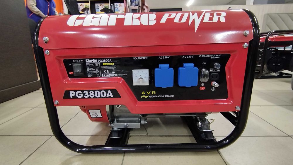Генератор бензиновий Clarke PG3800A 2,7квт (3квт)