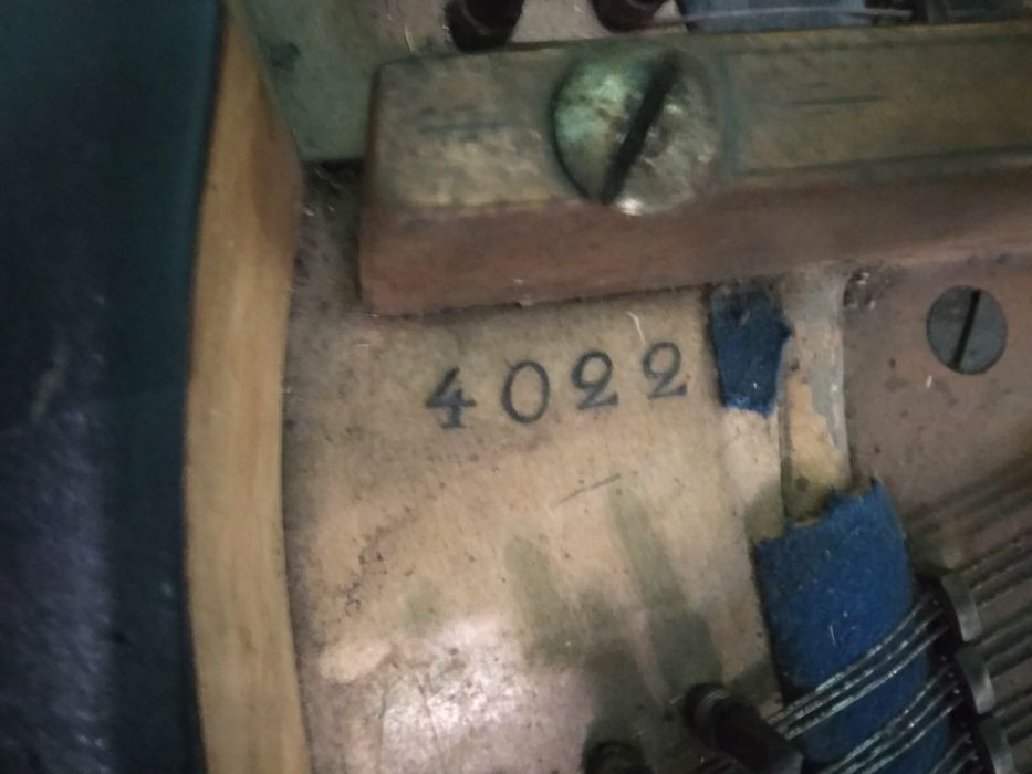 Продається рояль