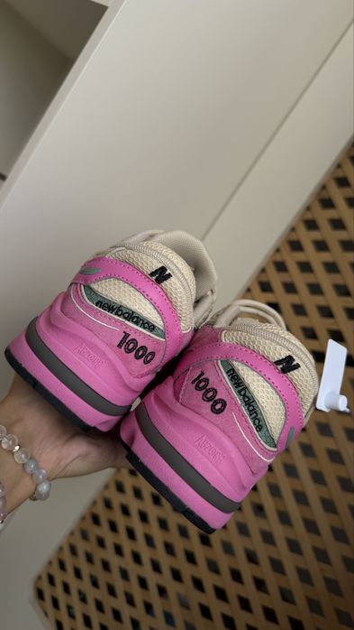 New Balance 1000 Real Pink Sandstone