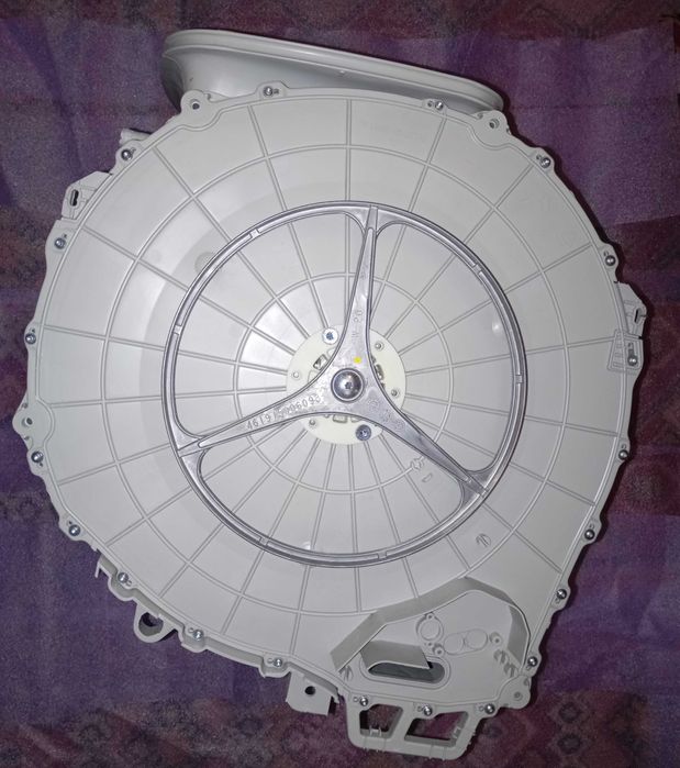 Бак  Whirlpool   в сборе  для стиральной машины (новый)