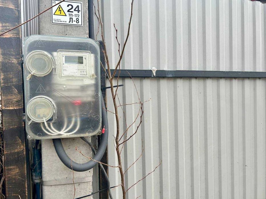 Продаж земельної ділянки для будівництва будинку, елнктрика заведена.