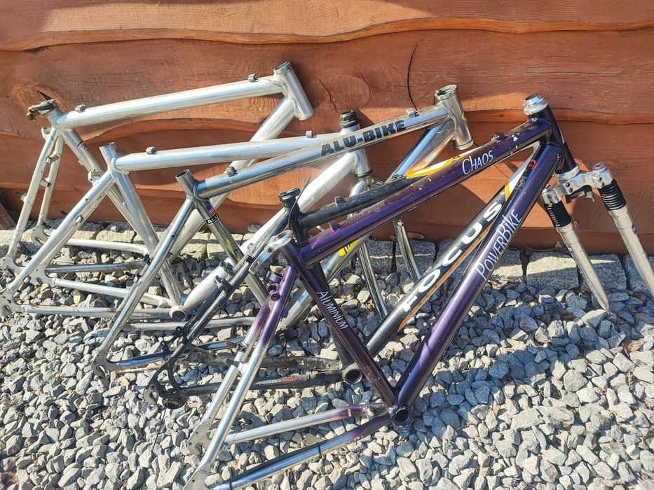 Pakiet ram rowerowych aluminium 26" Retro MTB