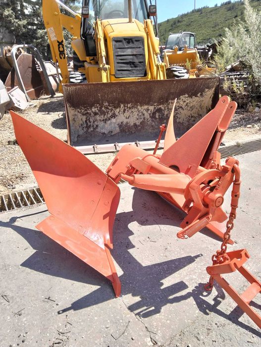 Charrua Ribatejo 14 reparada, apta para trabalhar