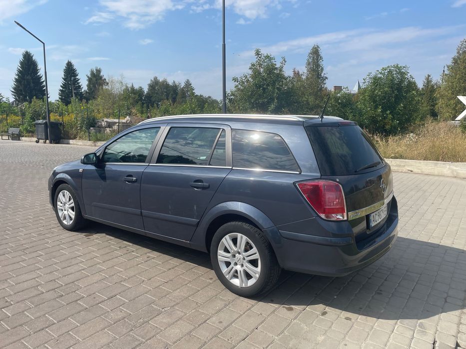 Opel Astra H 2009 1.7d Терміново