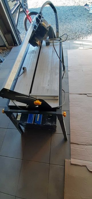 Przecinarka do glazury Nutool