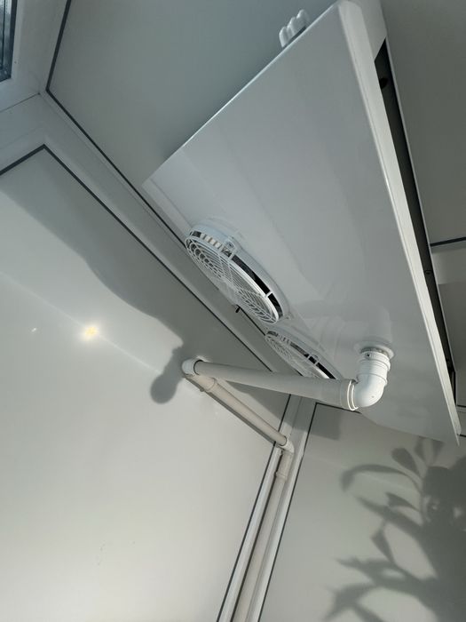 Холодильник для квітів