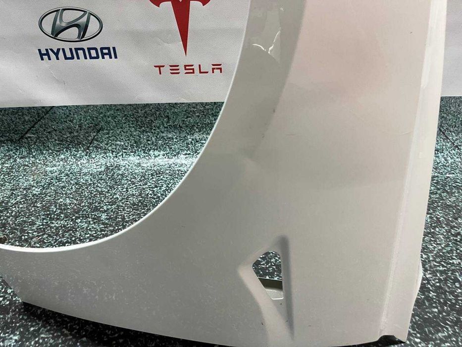 Крило переднє ліве Tesla Model 3 2018-2023 (M3L4)
