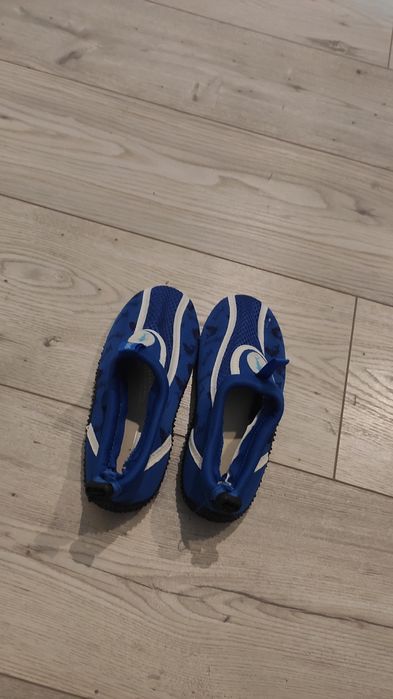 Buty do wody dla dziecka r.30