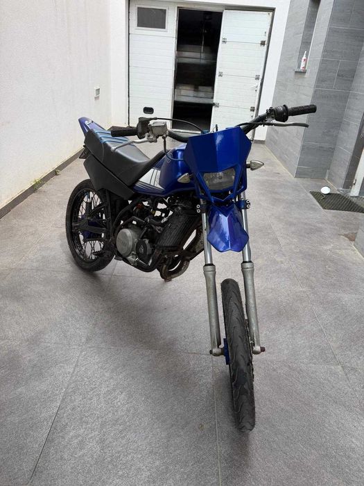 Motociclo Yamaha DT 50