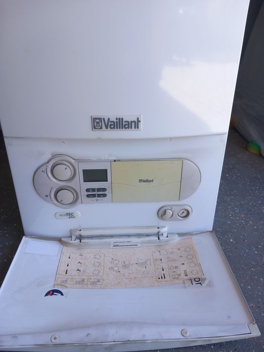 Vailland dwufunkcyjny eco tec plus 18 kw ze sterownikiem  color Matic
