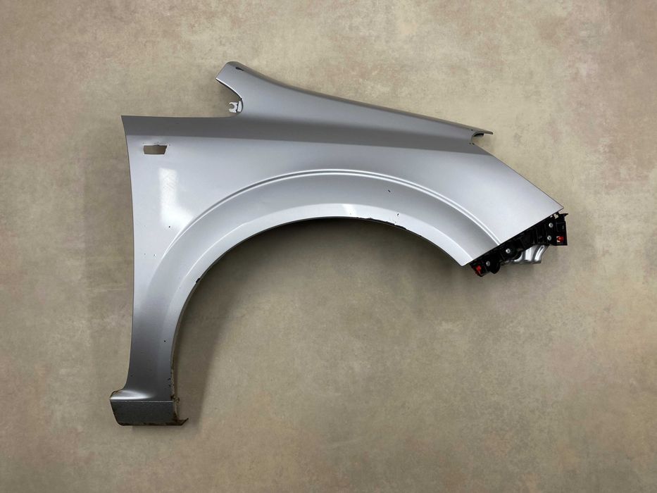 Переднє крило Opel Zafira B Z21B, Z157, Z20R, Z40R, Z22A