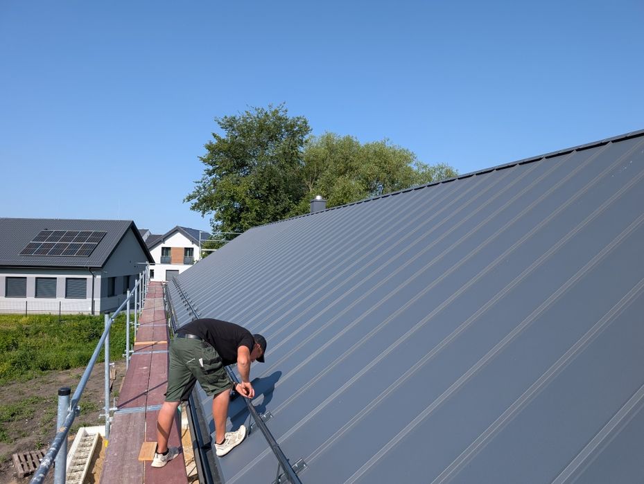 Sprzedaż pokryć dachowych i akcesoriów