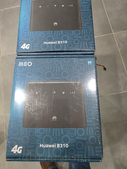 2 Routers 4G Huawei B310 MEO - Novos / Nunca usados (Net Casa de Férias)