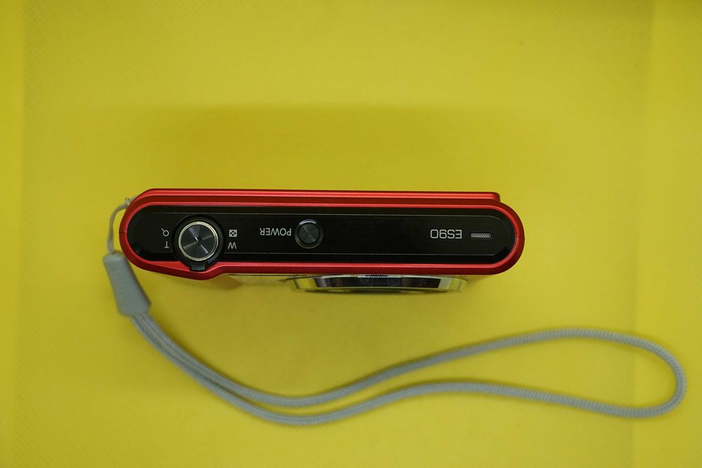 Digicam Samsung ES90 14.2MP Vermelha - Como Nova