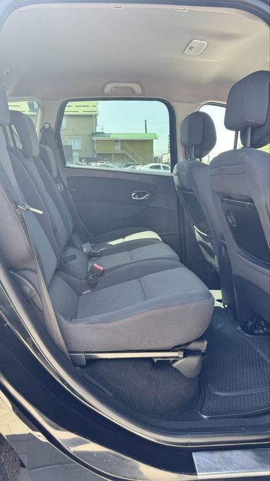 Рестайлінг Renault Scenic Рено Сценік III 2012 р 1,5 К9К дизель 6МКПП