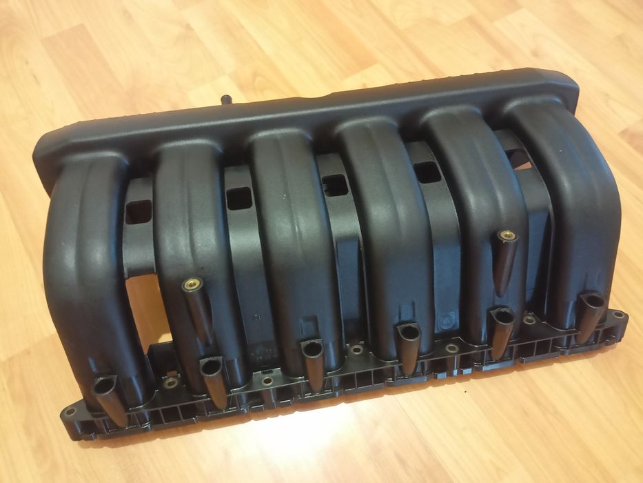 Kolektor ssący Bmw M50B25