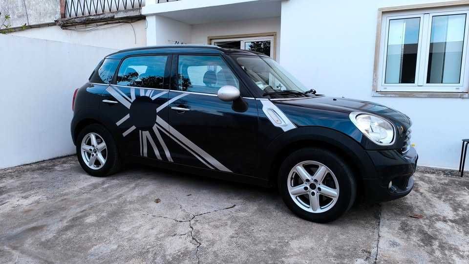 2011 Motor BMW - mini one countryman