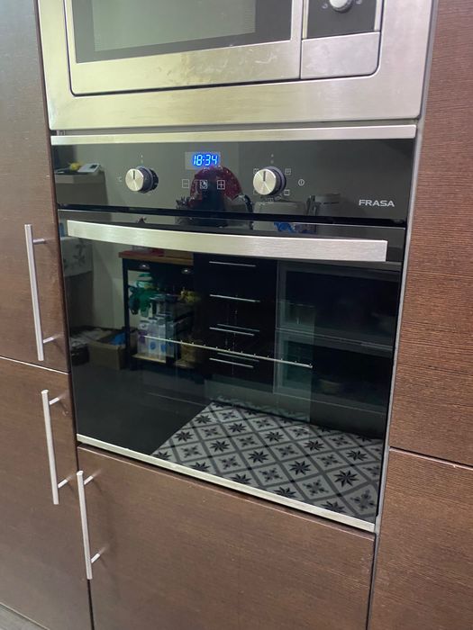 Forno elétrico de encastrar Frasa