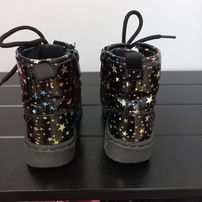 Buty dziewczęce rozmiar 26