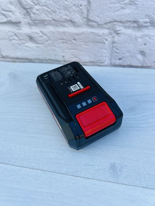 Батарея Einhell X-Change 2.5Агод, не робочі!