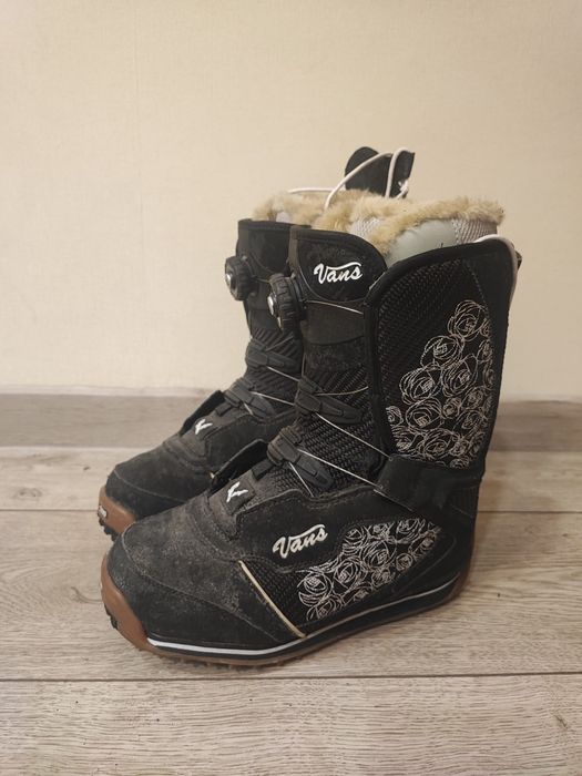 Черевики для сноуборду Vans жіночі, 38.5, сноубордические ботинки